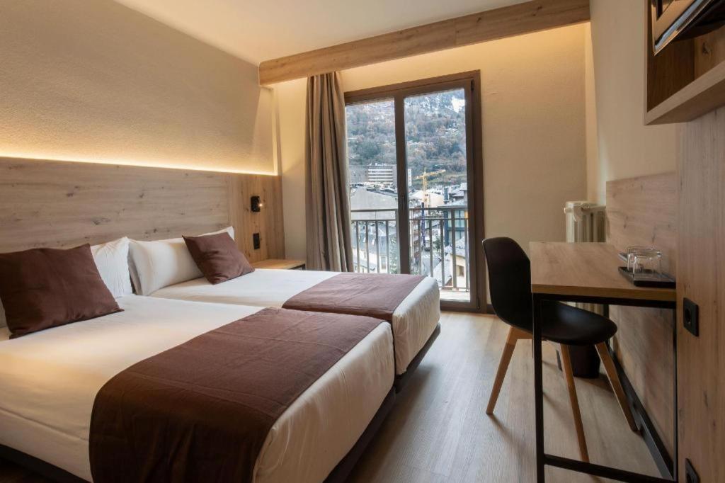 Hotel Comtes D Urgell Andorra la Vella Bagian luar foto