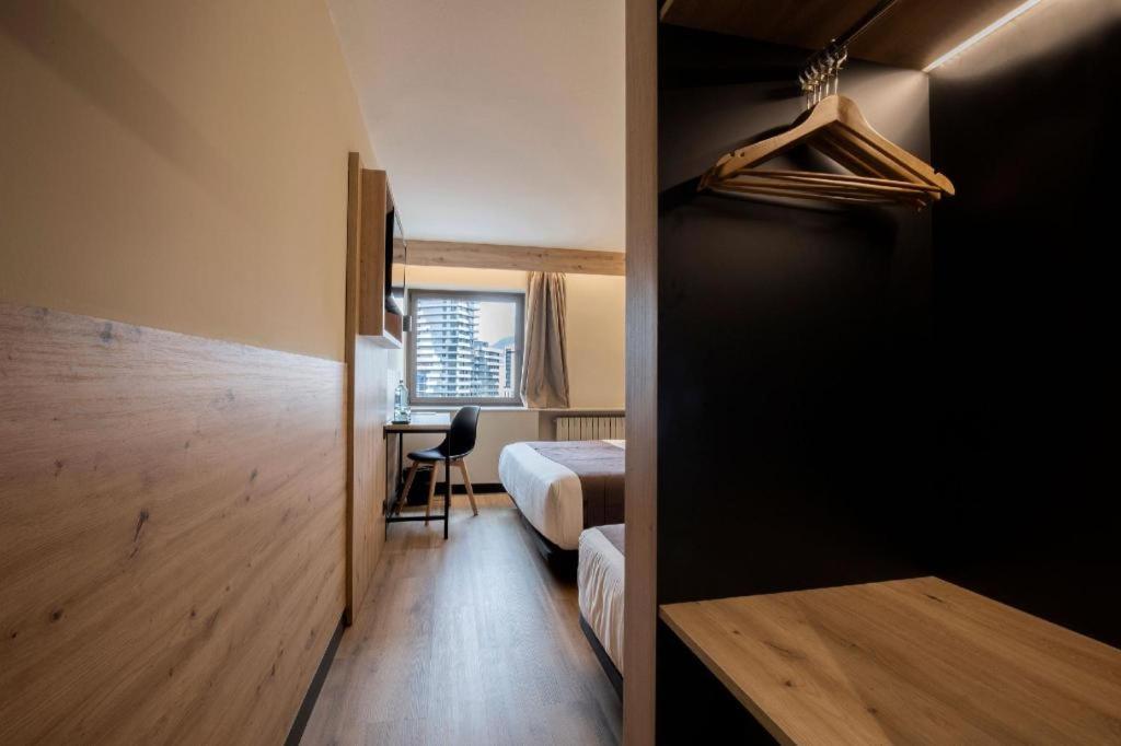 Hotel Comtes D Urgell Andorra la Vella Bagian luar foto